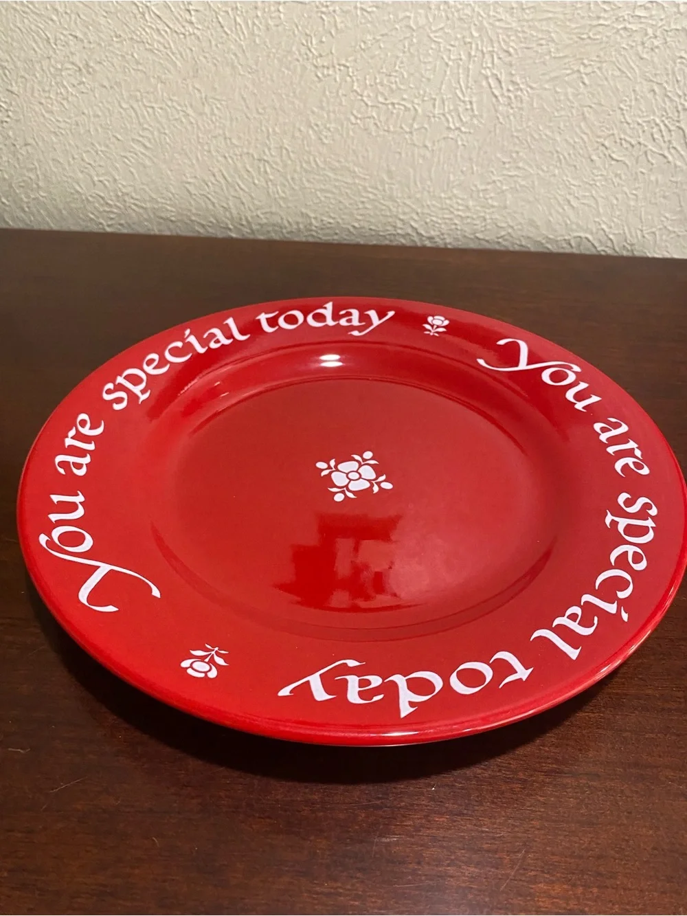 Iconic, Waechtersbach, YOU ARE SPECIAL TODAY Red Plate